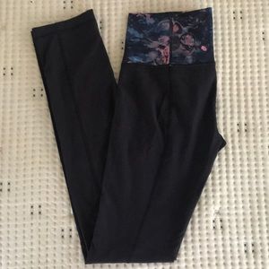 Lululemon *rare* navy skinny groove plant tall